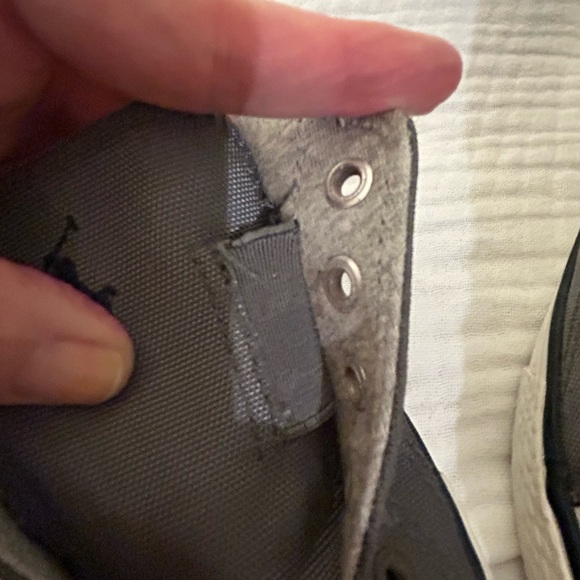 Polo RALPH LAUREN  Little Boys size 1.5 slip on elastic no tie Grey Sneakers EUC - Picture 13 of 15